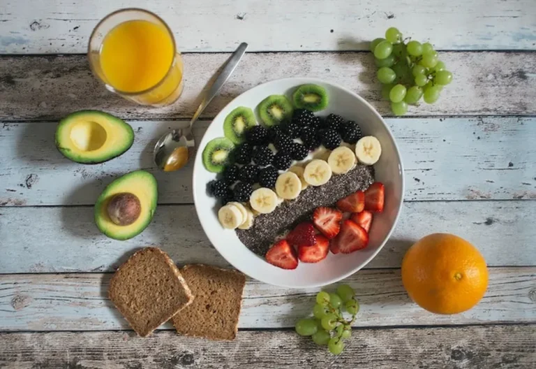 Healthy breakfast bowl with fruits